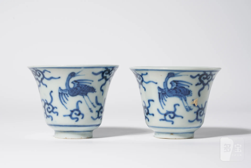 清中期 景德镇窑新渡青花云鹤纹杯一对 - 图5